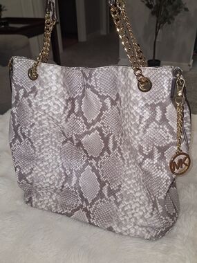 Michael Kors Women's Jet Set Snake-Print Shoulder Bag